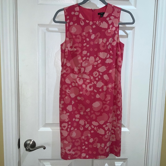 Ann Taylor Petites Abstract Sleeveless Knee Length Pink Shift Dress Pink lined - Picture 1 of 6